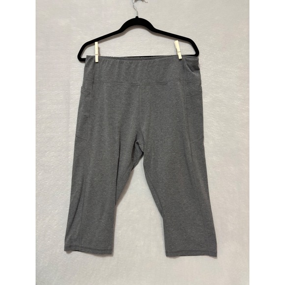 Athletic Works Pants - Athletic Works Womens XXL 20 Heather Gray Capri Leggings Side Pockets Cropped